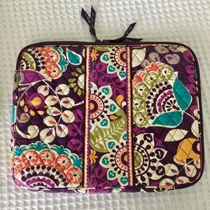 Vera Bradley laptop case 💜